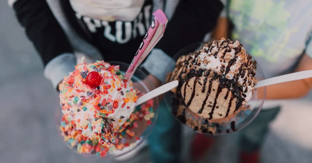 découvrez nos délicieuses sweet crêpes, garnies de saveurs sucrées pour un moment gourmand à partager ou à savourer seul.