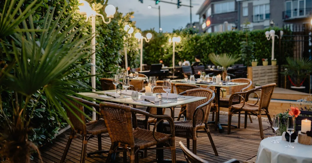 découvrez notre restaurant, un lieu convivial offrant une cuisine savoureuse et une ambiance chaleureuse pour toutes vos occasions.